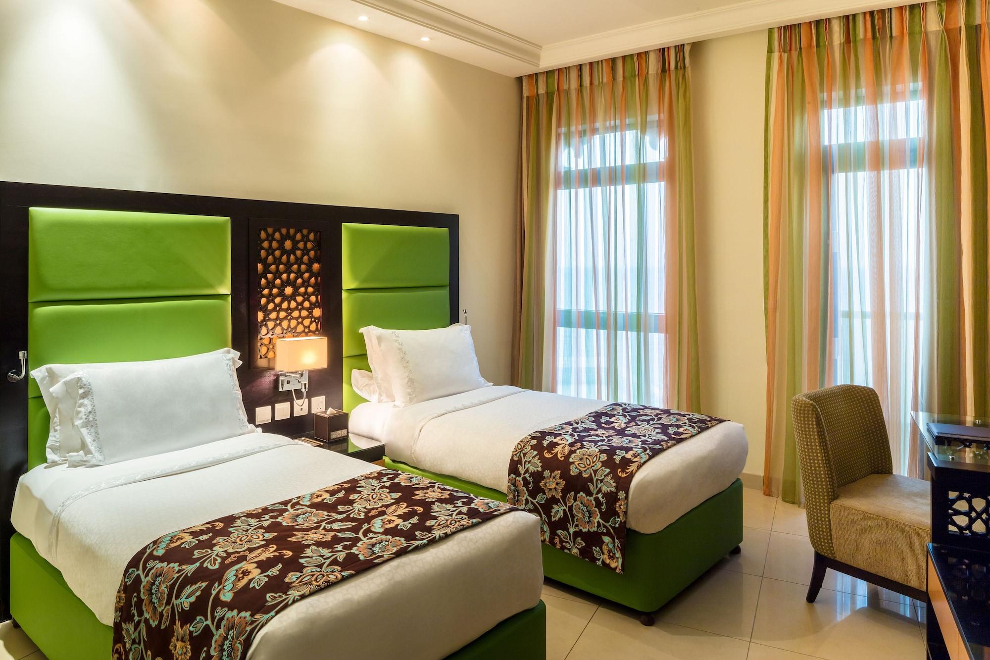 Bahi Ajman Palace Hotel Bagian luar foto Deluxe Room
